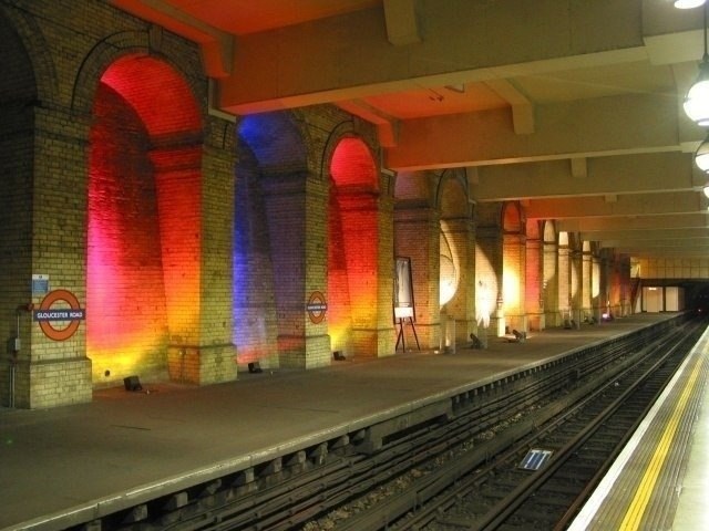 [s0020.jpg]
